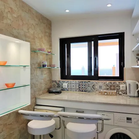 7. Luxurious Sea View Rooftop In The Center! Apartment Rhodes City