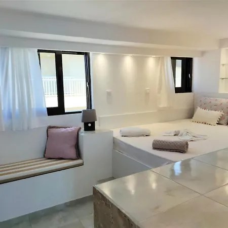 7. Luxurious Sea View Rooftop In The Center! Rhodes City