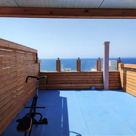 7. Luxurious Sea View Rooftop In The Center! Apartment *